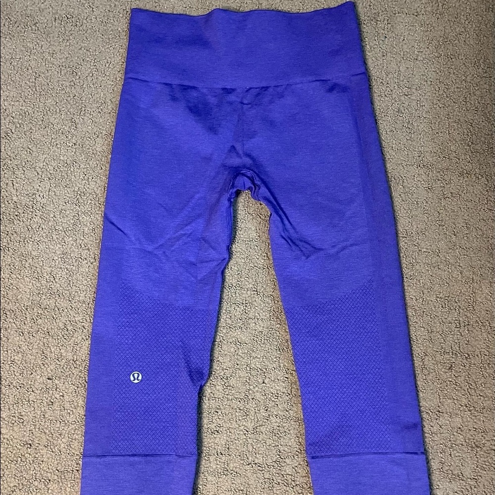 purple lululemon capri leggings